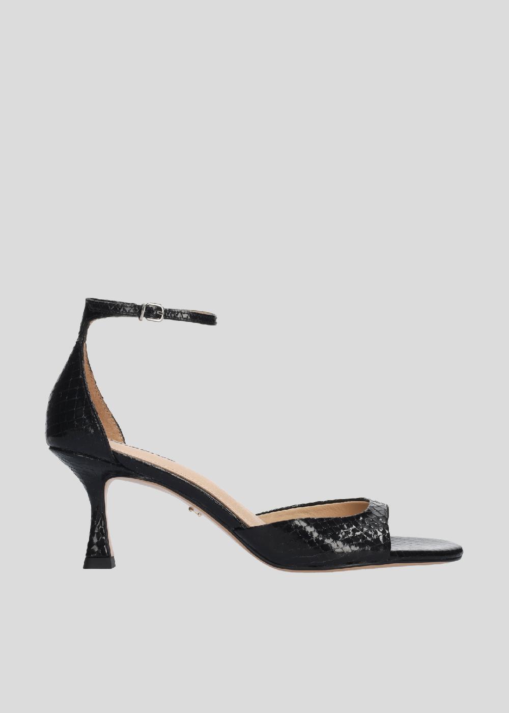 lola cruz NEW KUMALA SANDAL 65