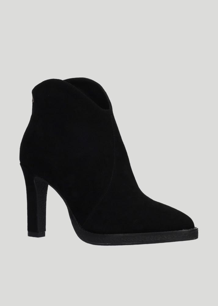 lola cruz LURE BOOTS 90 Últimos 3 días