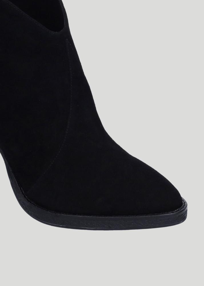 lola cruz LURE BOOTS 90 Últimos 3 días