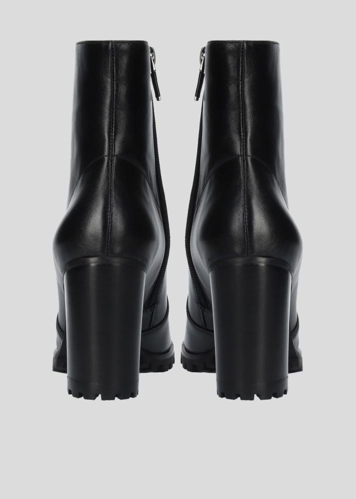 lola cruz RIMBA ANKLE-BOOTS Últimos 2 días