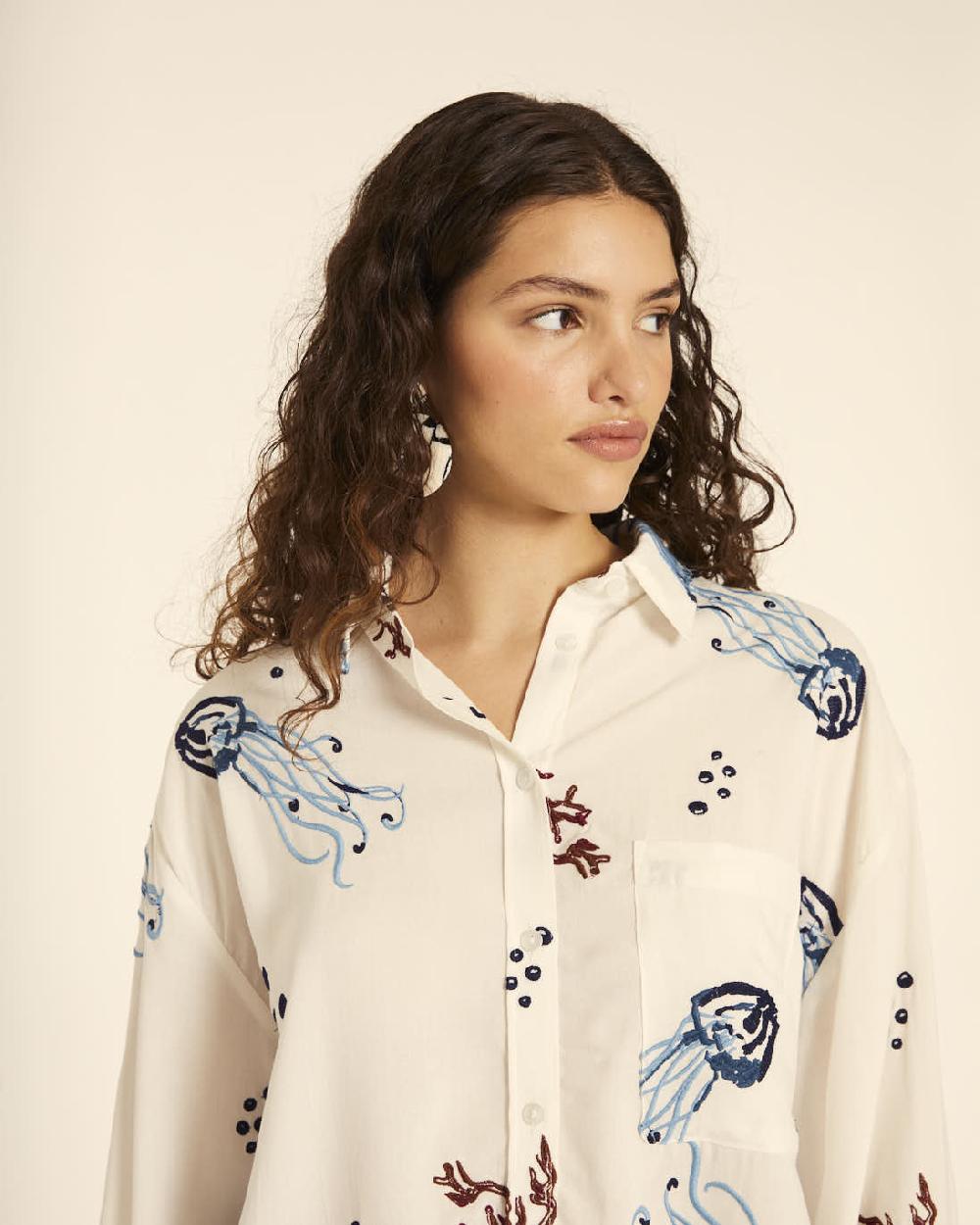 pepaloves CAMISA BORDADO MEDUSAS Ahorra y exporta