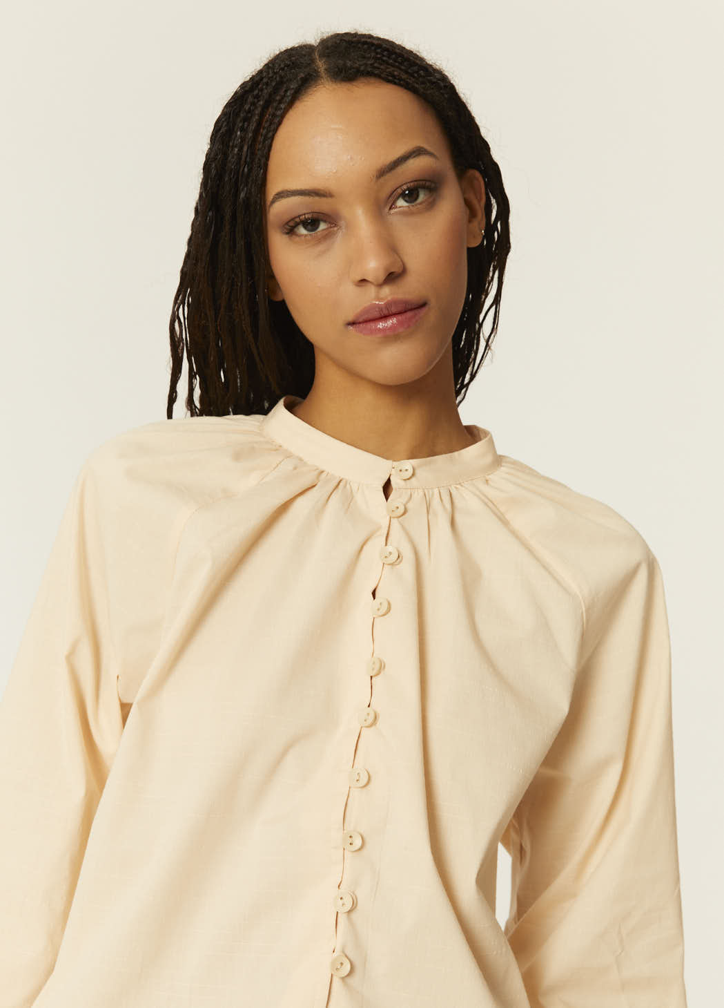 pepaloves BLUSA MAO BEIGE Rebajas de fin de temporada