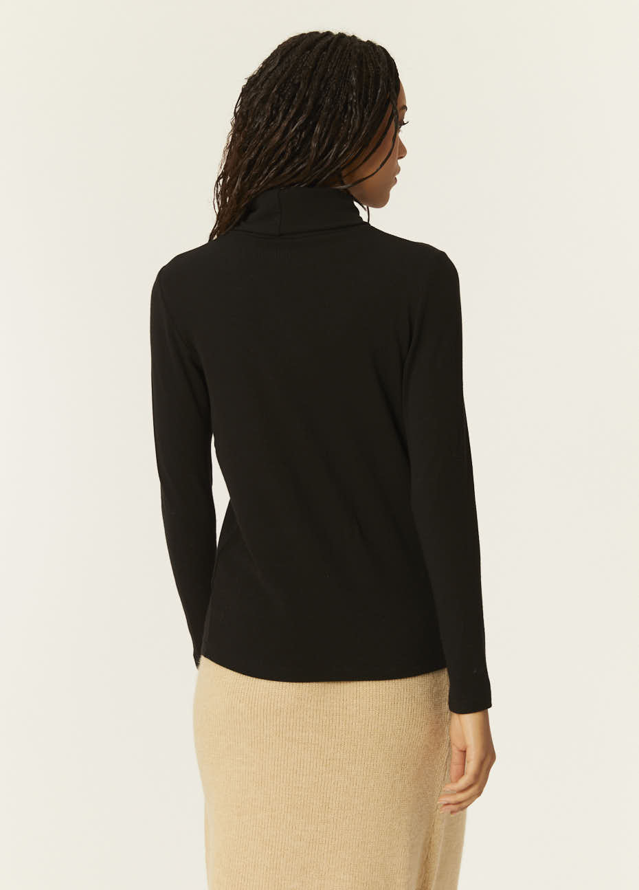 pepaloves TOP CANALE CUELLO ALTO NEGRO 2025