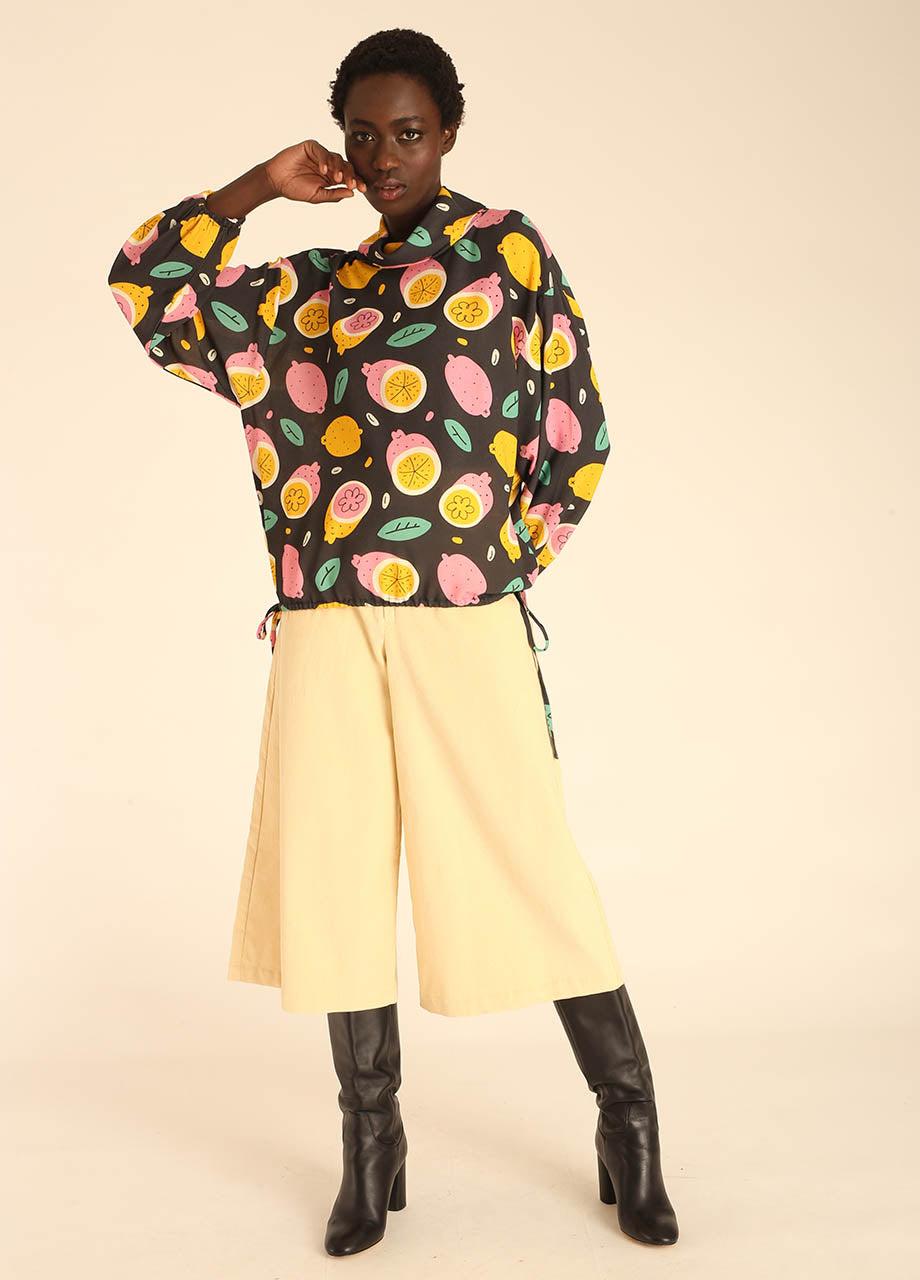 pepaloves LEMONS POLO NECK BLOUSE Precio de fábrica