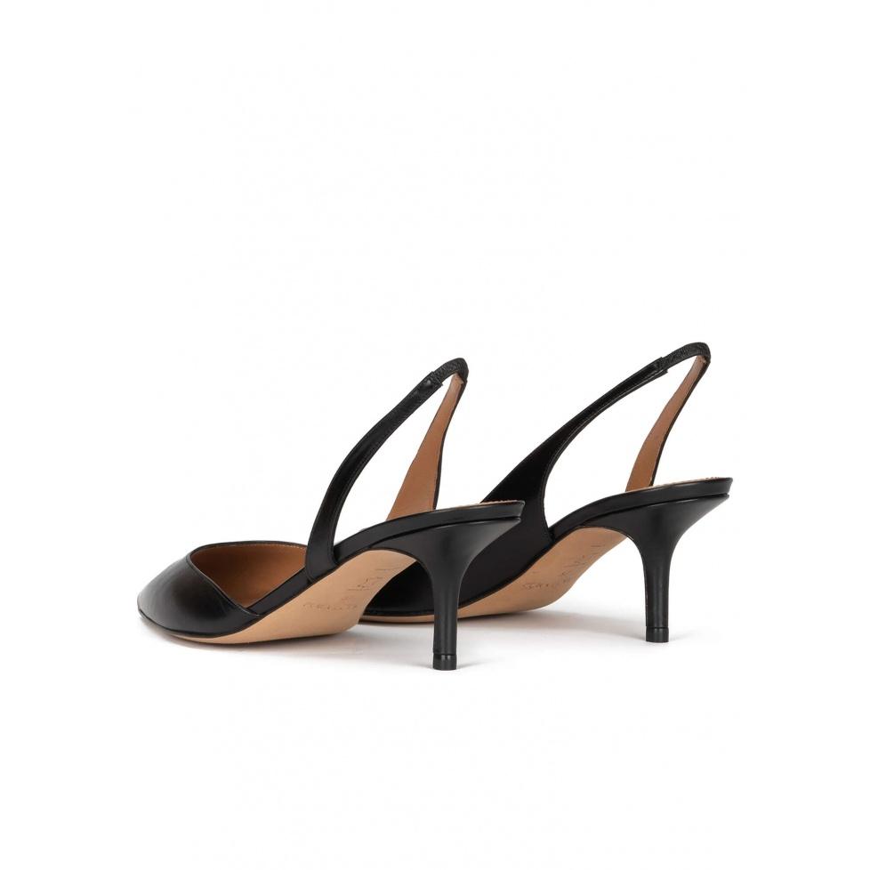 pura lópez Zapatos negros de piel con tacón medio y punta fina Los más vendidos