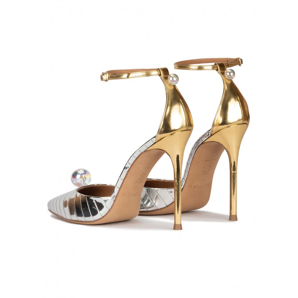 pura lópez Zapatos plateados de tacón alto y punta fina con pulsera Oferta especial de fábrica