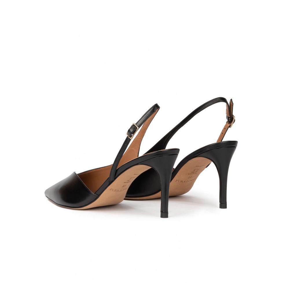 pura lópez Zapatos destalonados de tacón medio y punta fina en piel color negro Liquidación