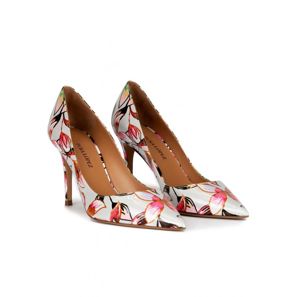 pura lópez Zapatos de punta fina y tacón stiletto en tejido con estampado floral Última moda