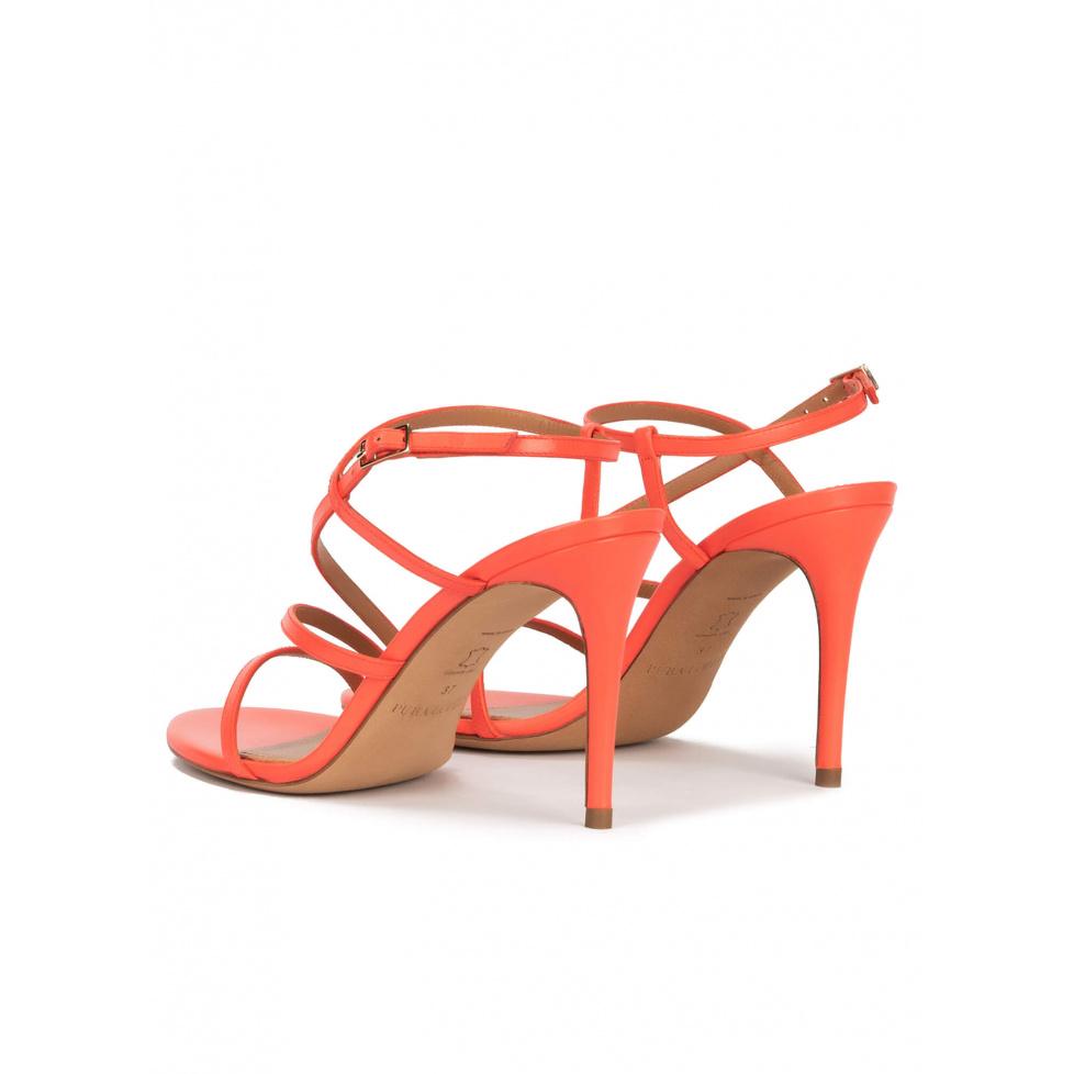 pura lópez Sandalias rosa coral de piel con tacón alto y punta redonda Rebajas online