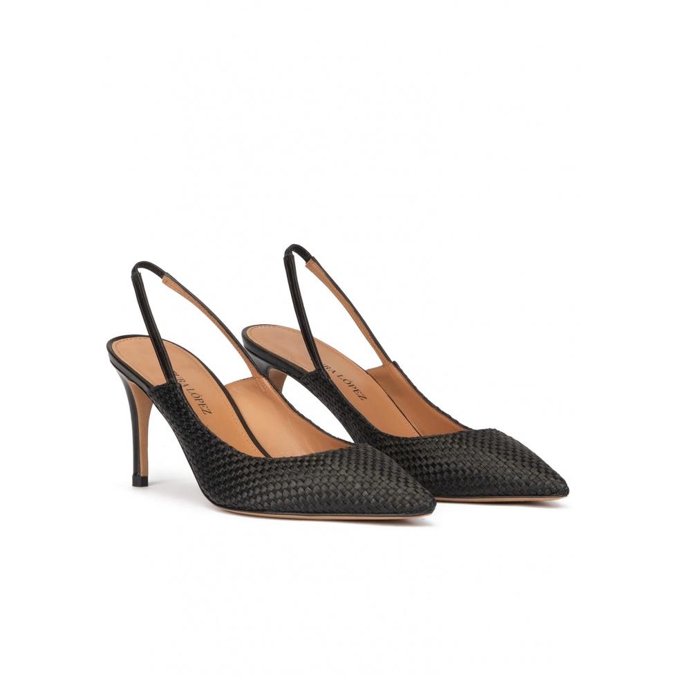pura lópez Zapatos negros de tacón medio en rafia y piel Venta caliente