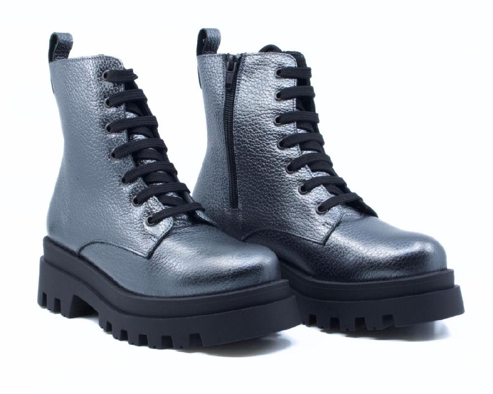raquel perez Bota Militar Detroit Plata Mujer En oferta