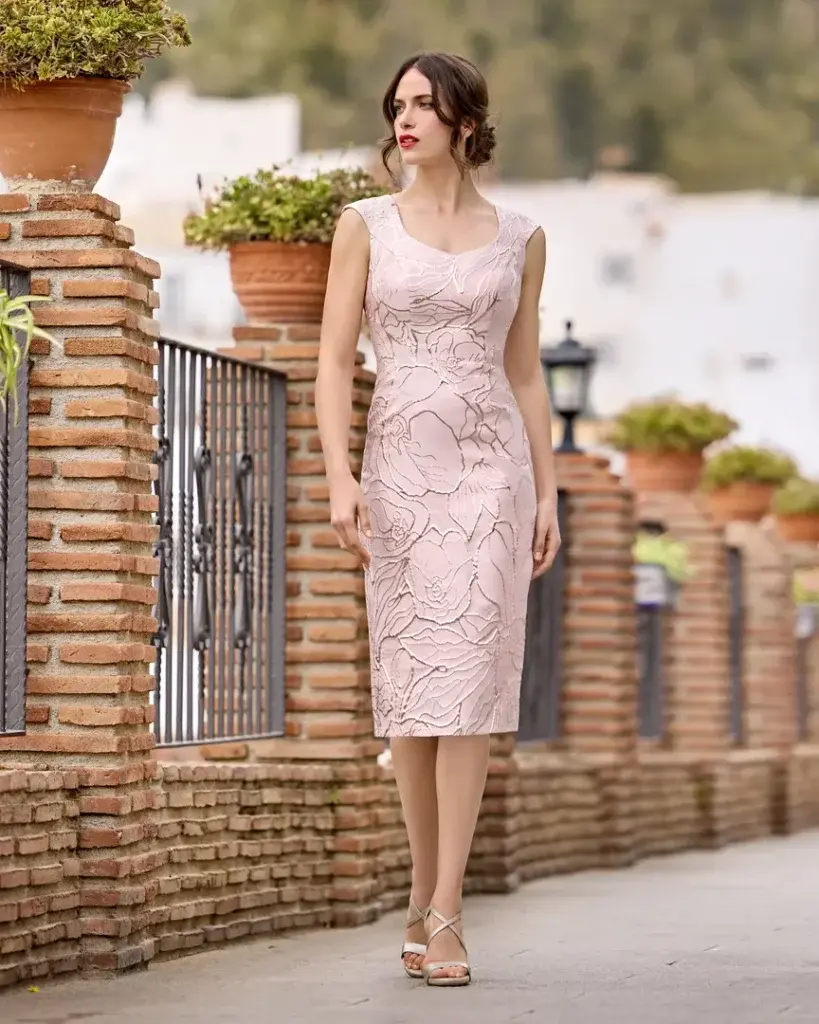 sñ sonia peña Ref: 1251001 Conjunto abrigo y vestido (Prendido) Solo queda un día