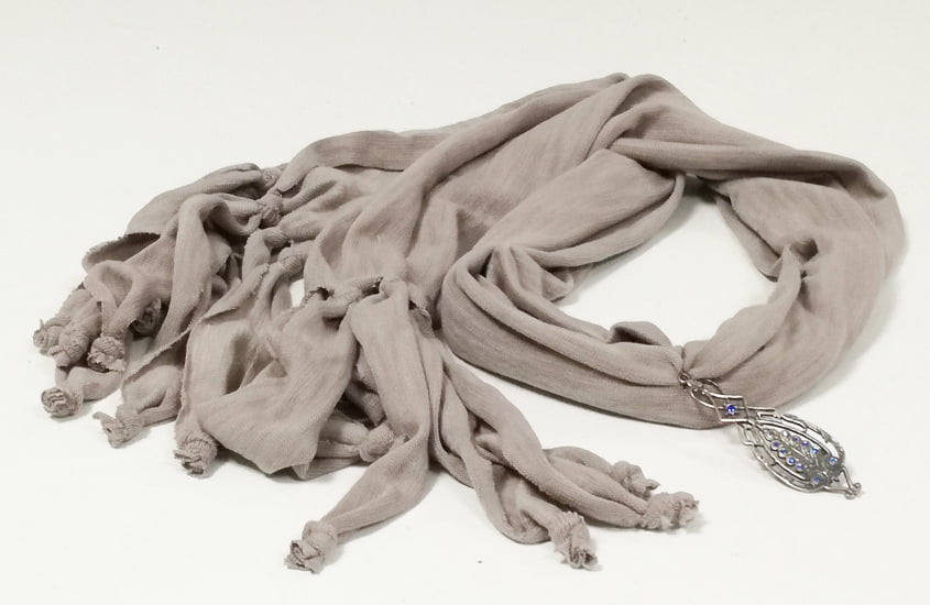 susana escribano Fular joya. Fular en color gris. Leo En oferta