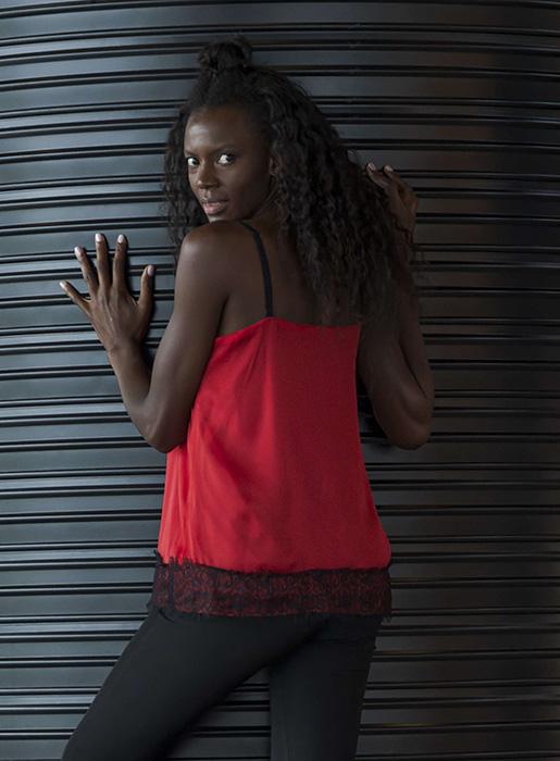 susana escribano Blusita lencera rojo. Rebajas moda mujer Solo hoy