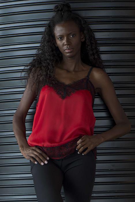 susana escribano Blusita lencera rojo. Rebajas moda mujer Solo hoy