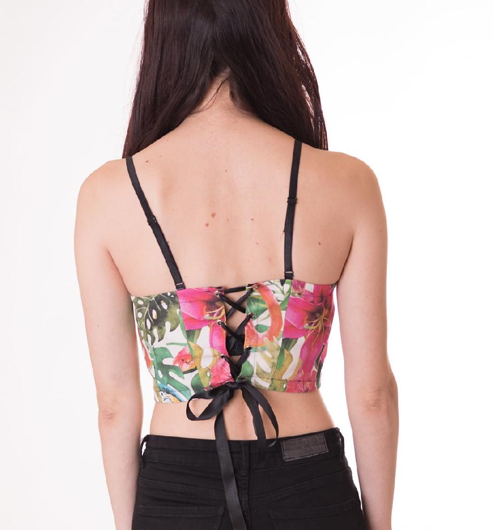 susana escribano Top crop. Top con estampado tropical Liquidación