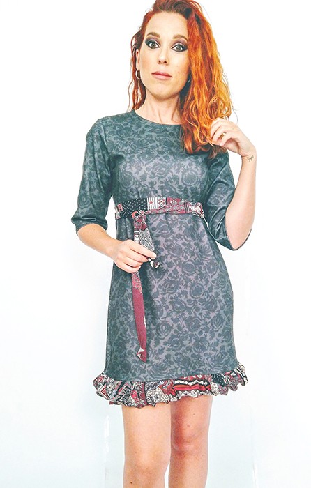 susana escribano Vestido ajustado corto manga francesa Devoluciones gratuitas