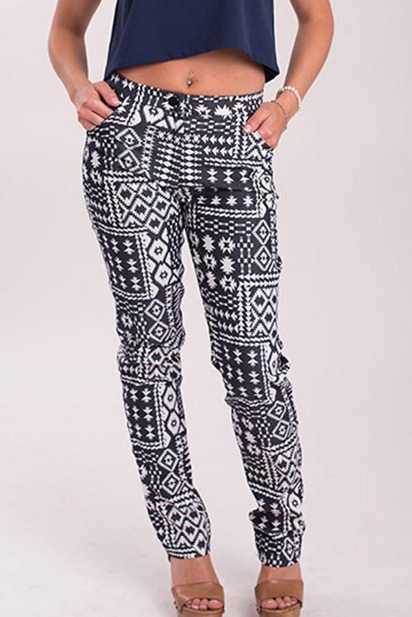 susana escribano Pantalon. Tipo tejano ajustado Envío gratis