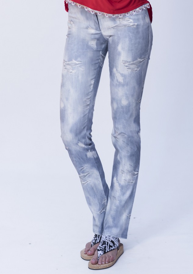 susana escribano Pantalon tejano. Imitacion rasgado Rebajas de fábrica