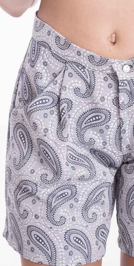 susana escribano Bermuda corta. Tonos azules Rebajas de fin de temporada