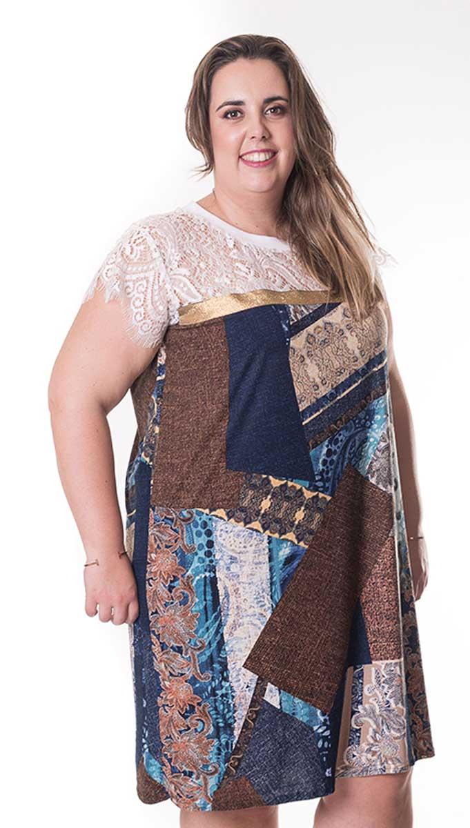 susana escribano Vestido con canesu en blonda Devoluciones gratuitas