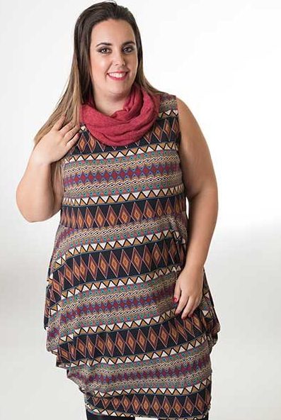 susana escribano Vestido chic. Estampado geometrico de rombos En línea