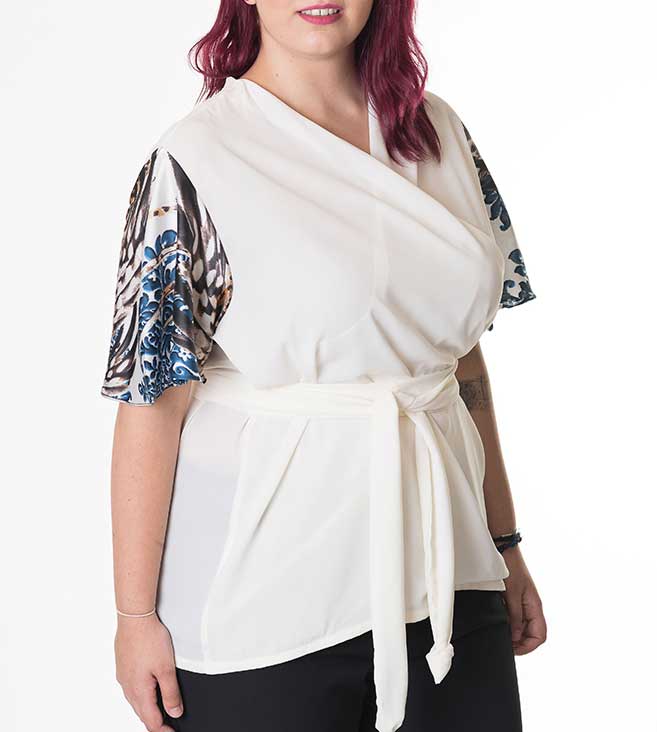 susana escribano Blusa de crep con cruce. Crudo COMPRAR AHORA