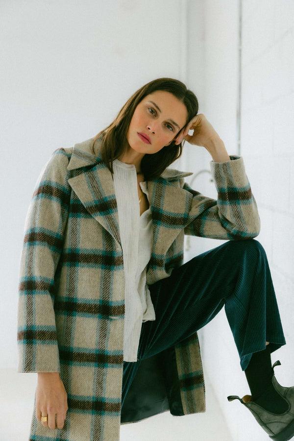 Triana By C ABRIGO LANA DAKOTA CUADROS agua y crudo Rebajas online