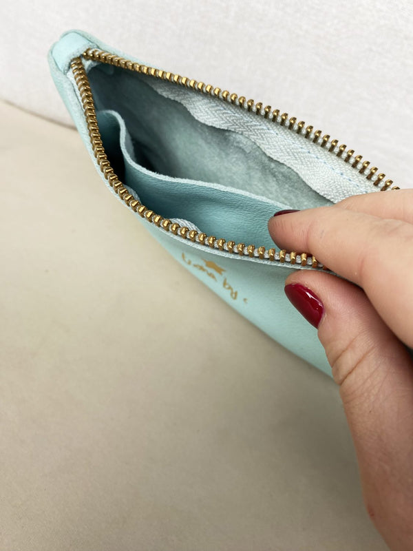 Triana By C Cartera piel aqua Liquidación