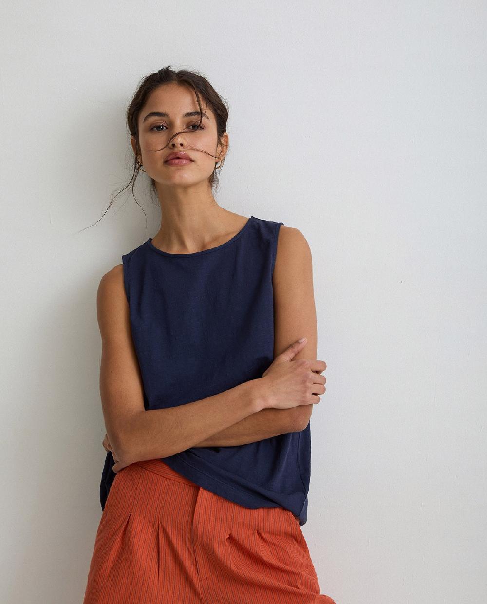yerse Bermudas pinzas naranja Solo queda un día
