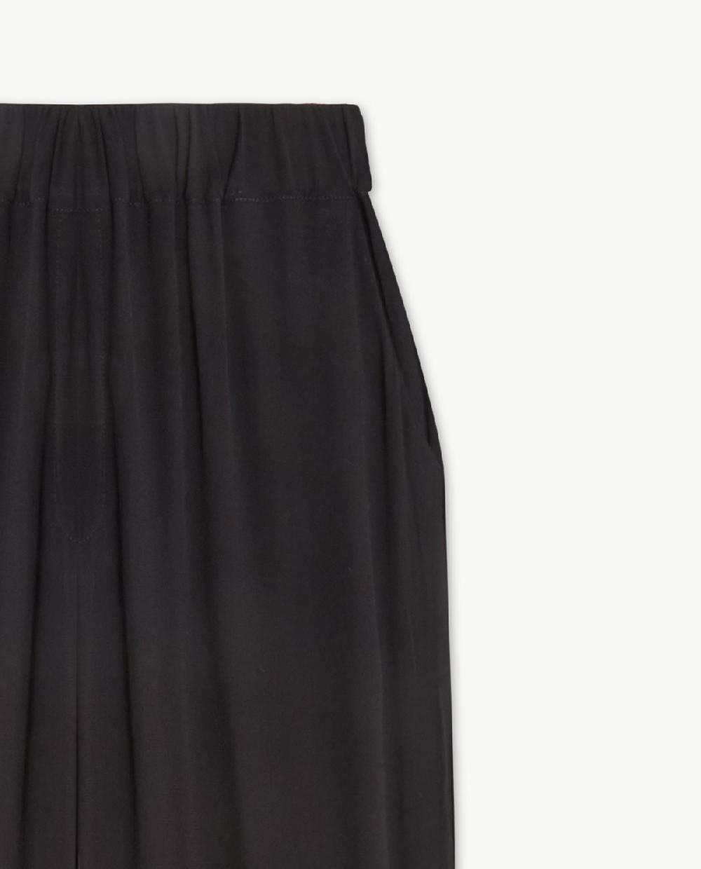 yerse Pantalón fluido recto negro Ahorra y exporta
