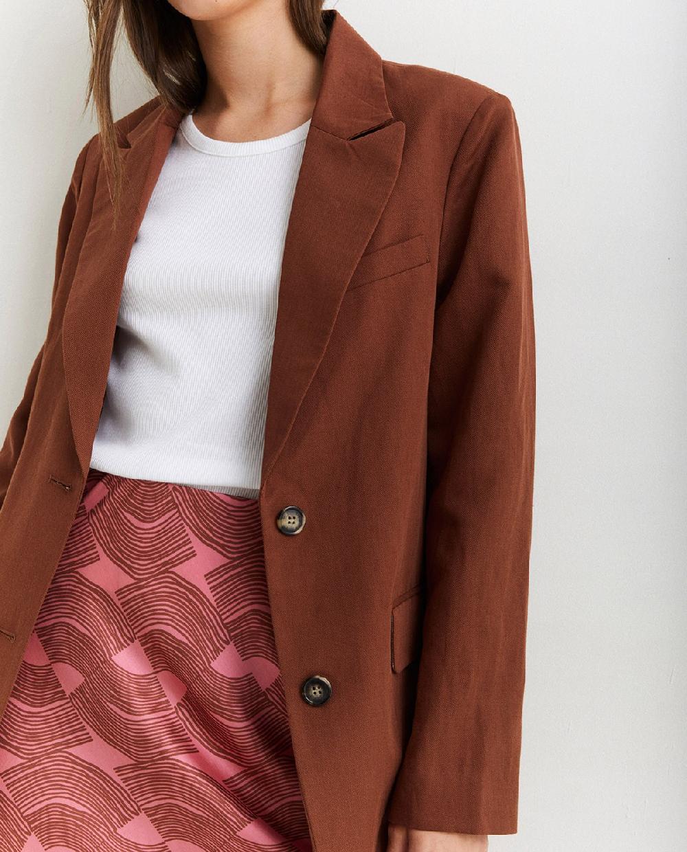 yerse Americana traje lino chocolate Rebajas