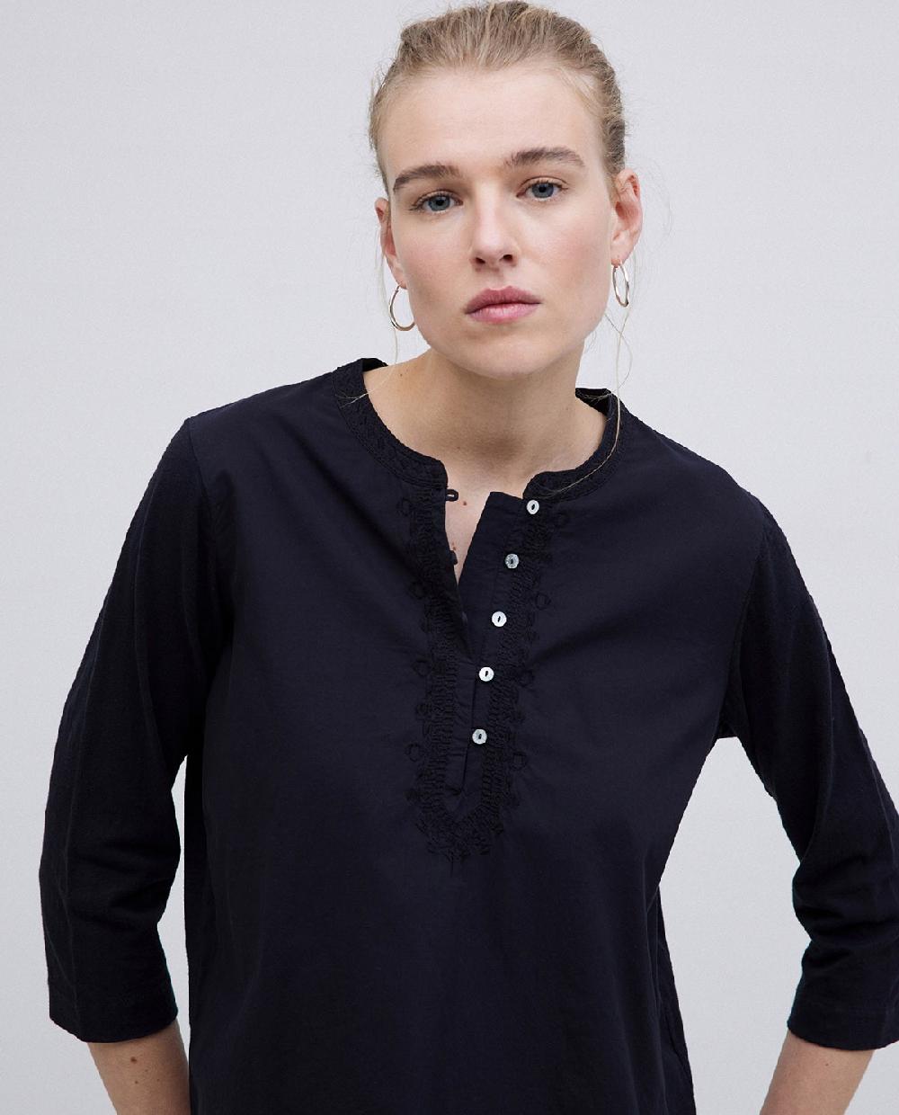 yerse Camiseta escote panadero bordado negro Rebajas online