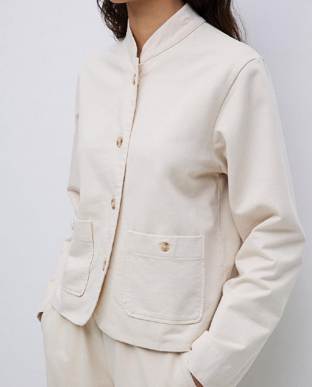 yerse Chaqueta corta cuello mao beige Grandes descuentos