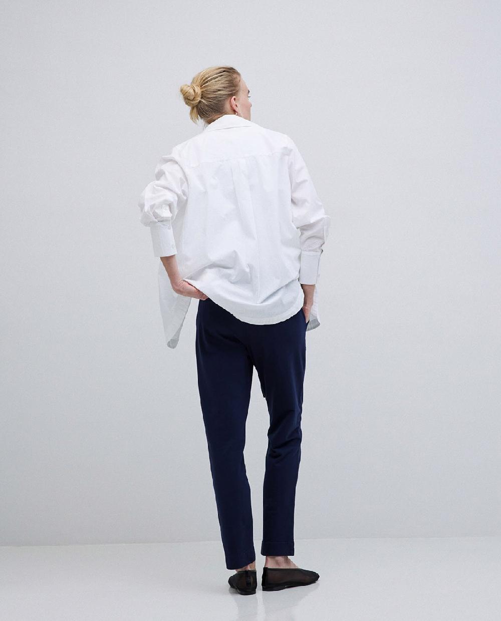 yerse Pantalones jogger azul oscuro Tienda