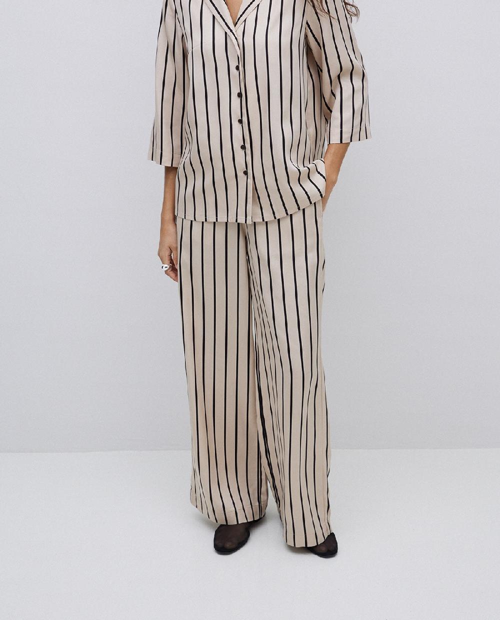 yerse Pantalones wide leg tencel crudo Envío internacional gratuito