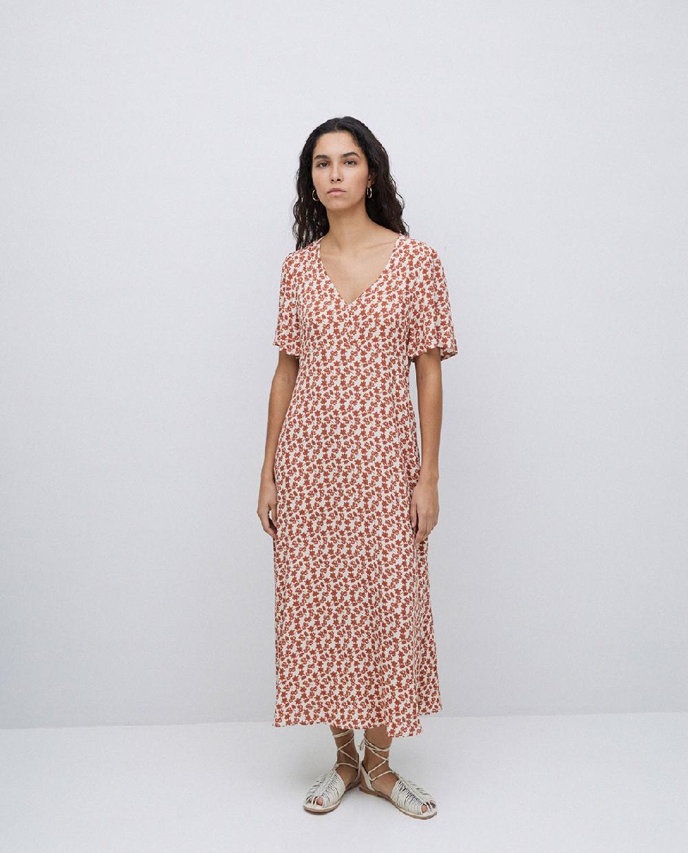 yerse Vestido creppe viscosa ecovero terracota 2025