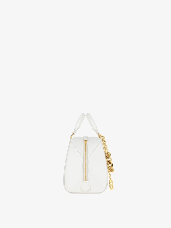 Givenchy Nano Antigona Cube bag in leather with charm Outlet