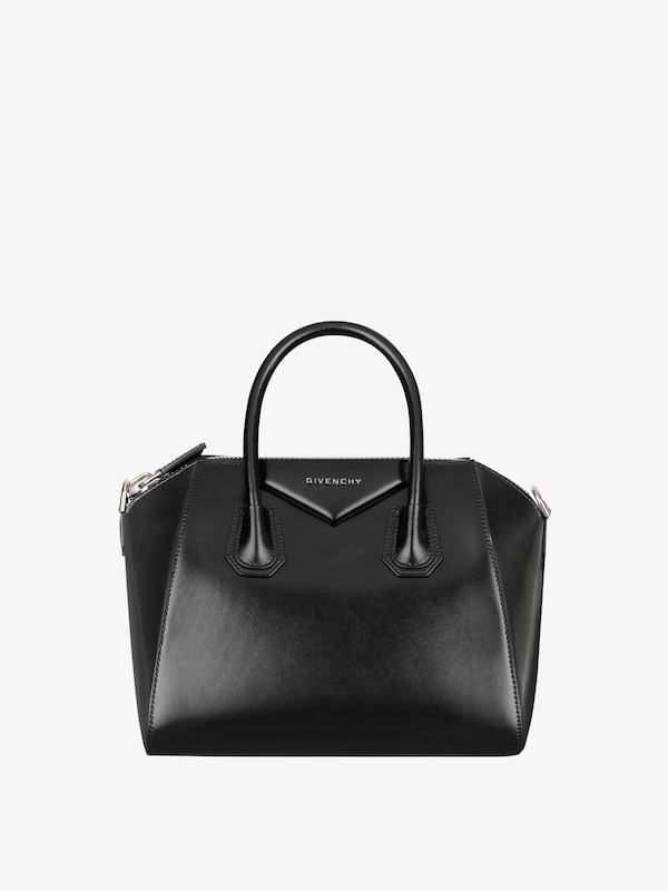 Givenchy Small Antigona bag in Box leather