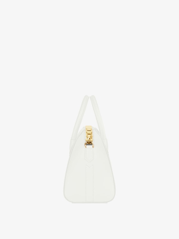 Givenchy Mini Antigona bag in Box leather Ventas relámpago