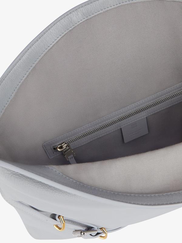 Givenchy Medium Voyou bag in leather Rebajas top
