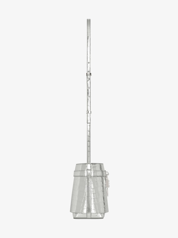 Givenchy Shark Lock bucket bag in crocodile effect leather Ofertas de temporada