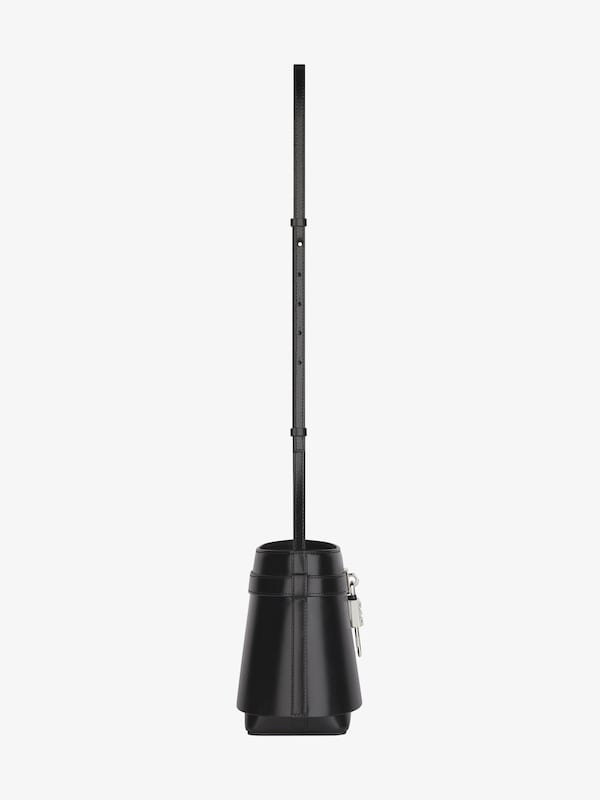 Givenchy Shark Lock bucket bag in Box leather Ofertas especiales