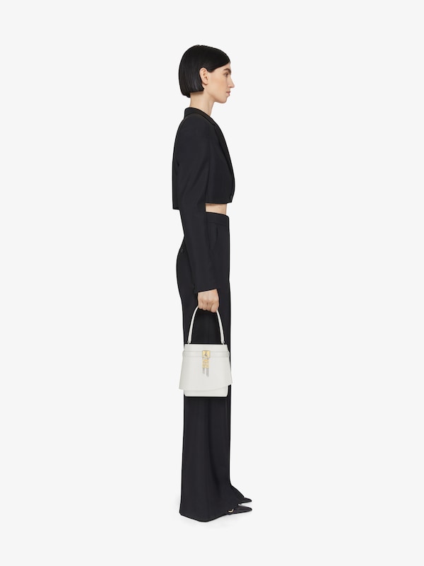 Givenchy Shark Lock bucket bag in Box leather Devoluciones gratuitas