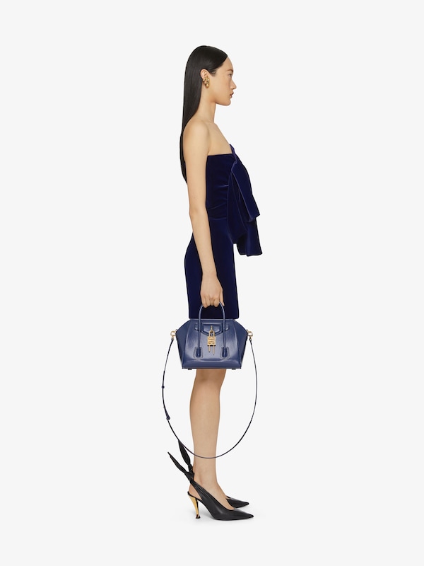 Givenchy Mini Antigona Lock bag in Box leather Ofertas
