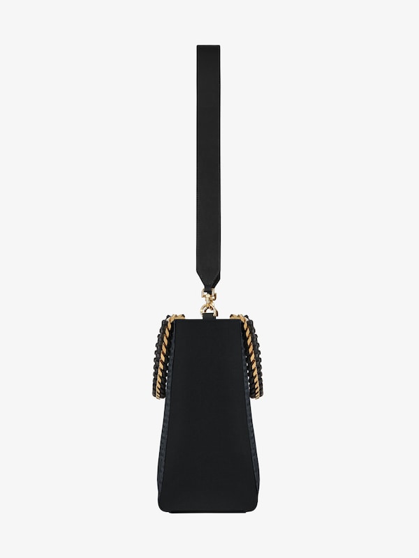 Givenchy Medium G-Tote shopping bag in 4G embroidery with chain Envío gratis