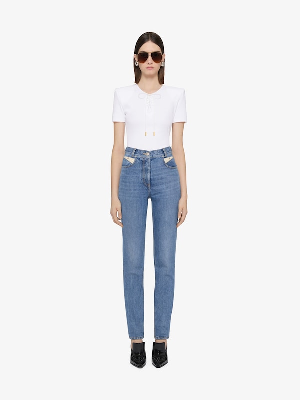 Givenchy Slim fit t-shirt in cotton with laces and 4G detail Envío internacional gratuito