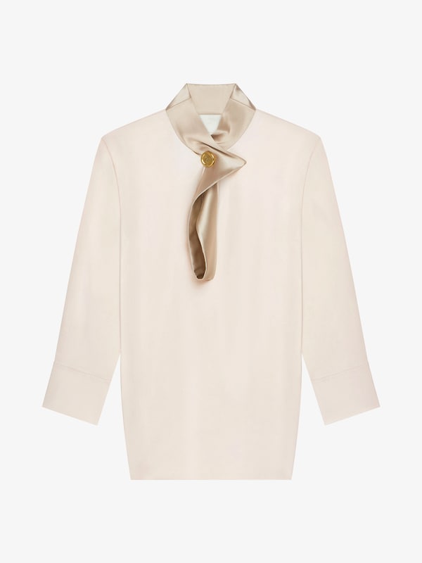 Givenchy Blouse in satin with buttoned collar Descuento