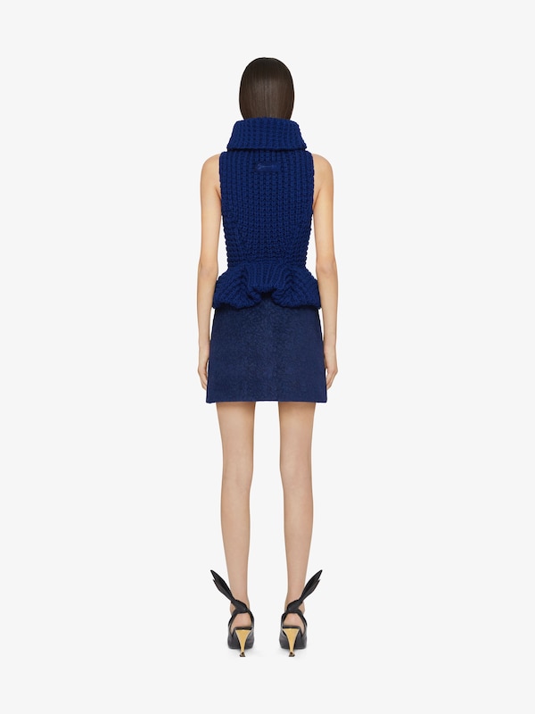 Givenchy Sleeveless fit peplum sweater in waffle wool Envío gratis