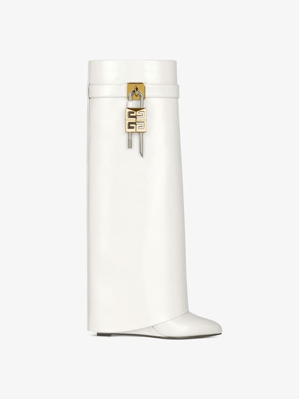 Givenchy Shark Lock boots in leather En oferta